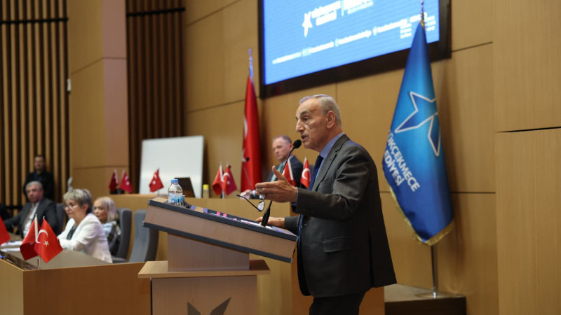 Küçükçekmece Belediyesi Performans Raporu Oy Çokluğuyla Geçti