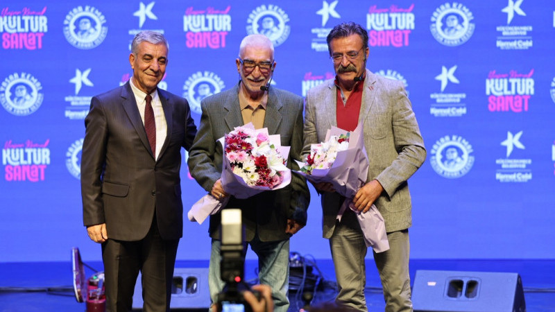 KÜÇÜKÇEKMECE’DE YAŞAR KEMAL KÜLTÜR SANAT SEZONU’NA GÖRKEMLİ AÇILIŞ