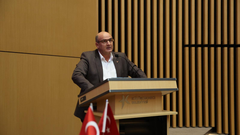 Seymen Gençtürk’den Alkışlanan Kutlama Konuşması