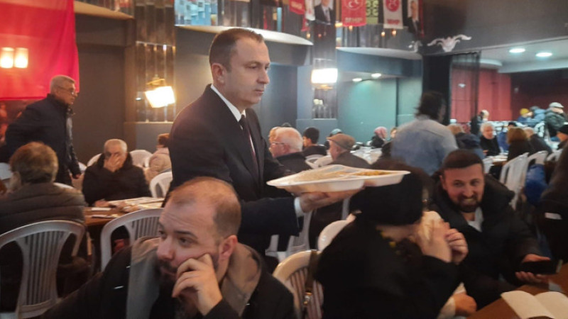 MHP Bakırköy’den 10 Bin Kişiye İftar